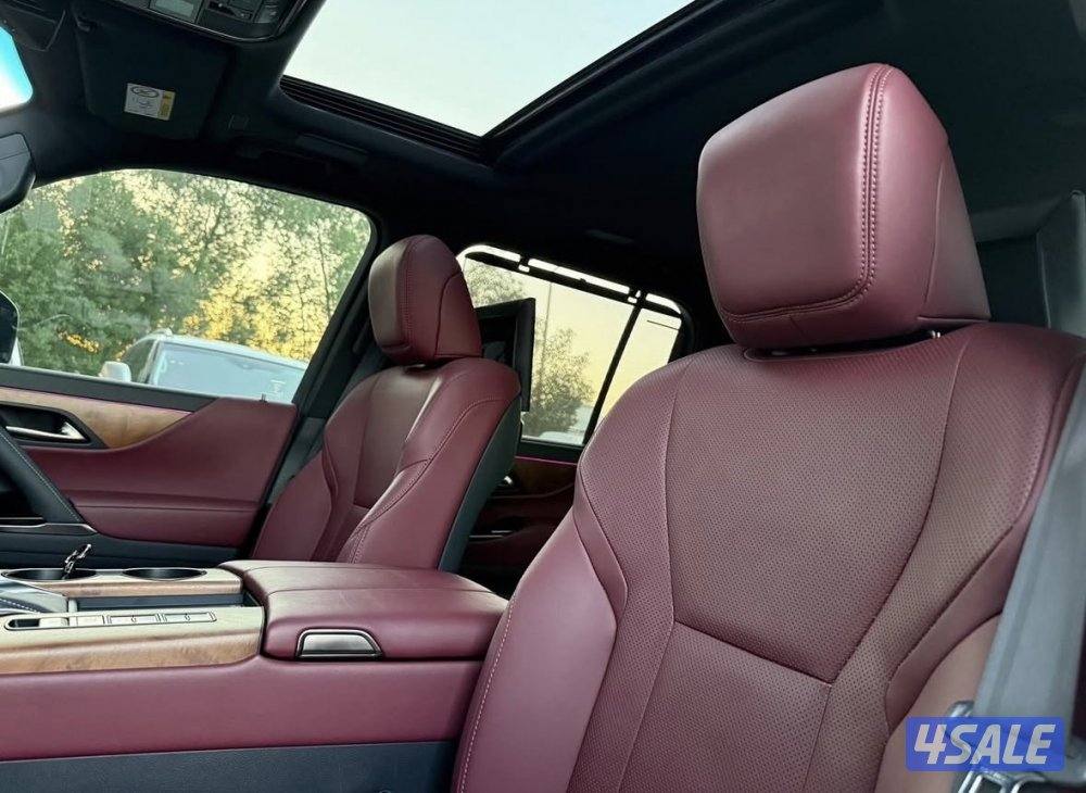 لكزس الدرجة الاولى 20243