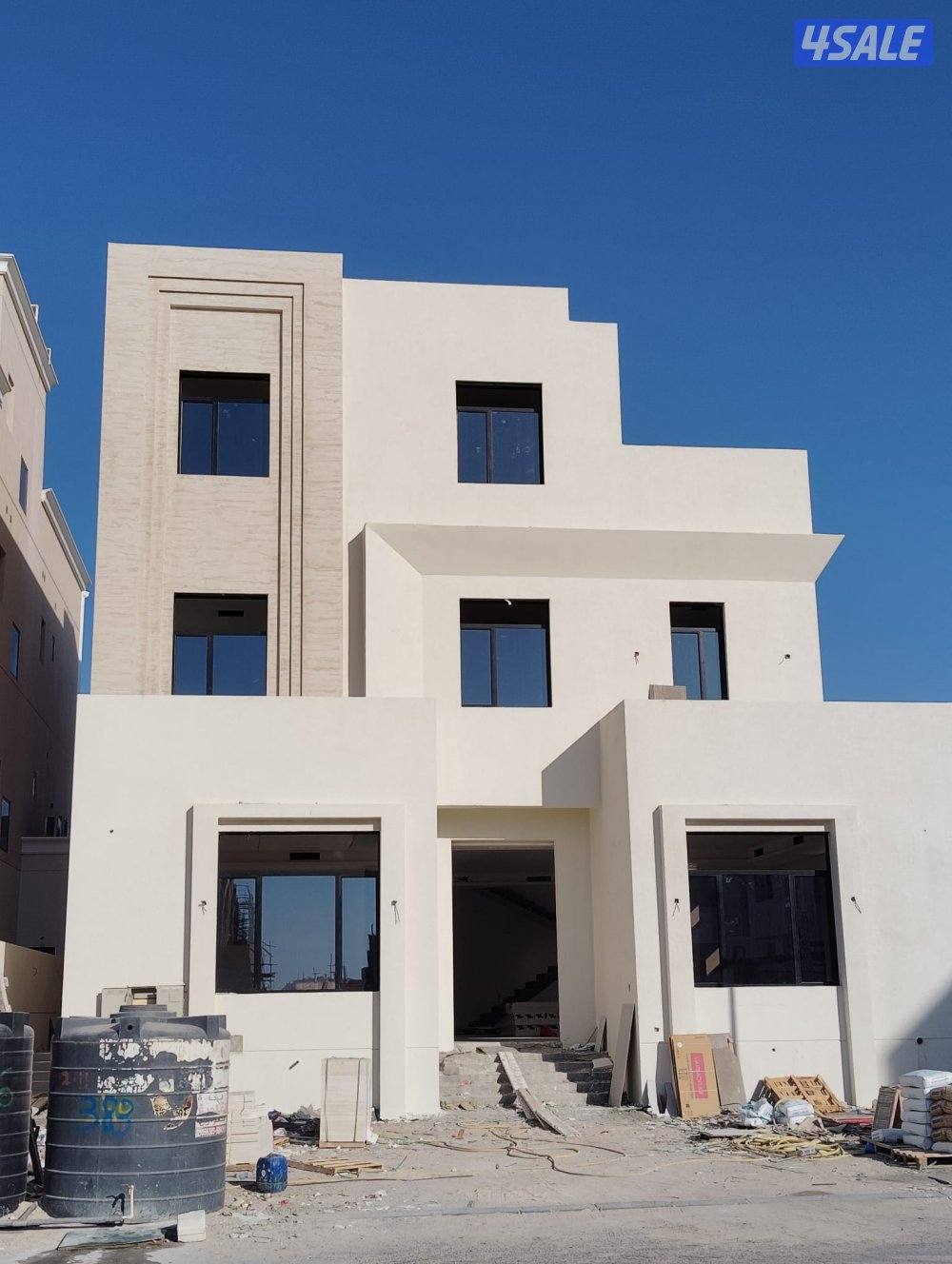 بيت يصلح حضانه موقع رواق جار واحد فقط0