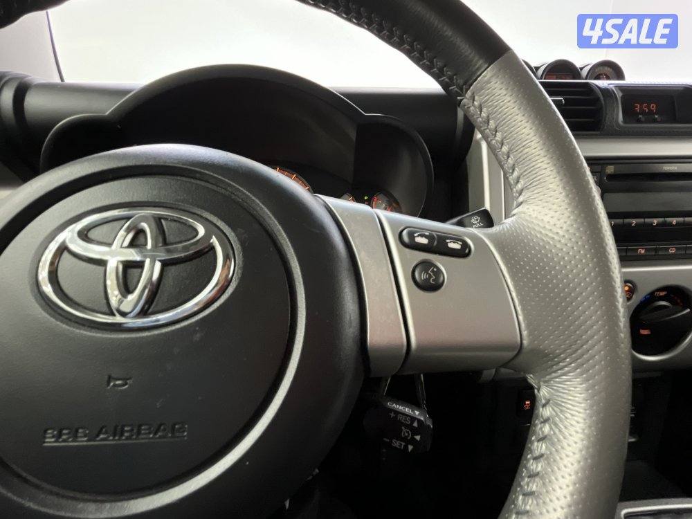 TOYOTA FJ CRUISER 19FJH2_U7