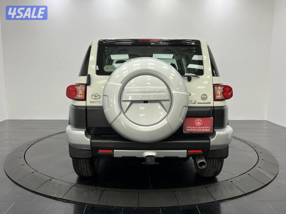 TOYOTA FJ CRUISER 19FJH2_U8