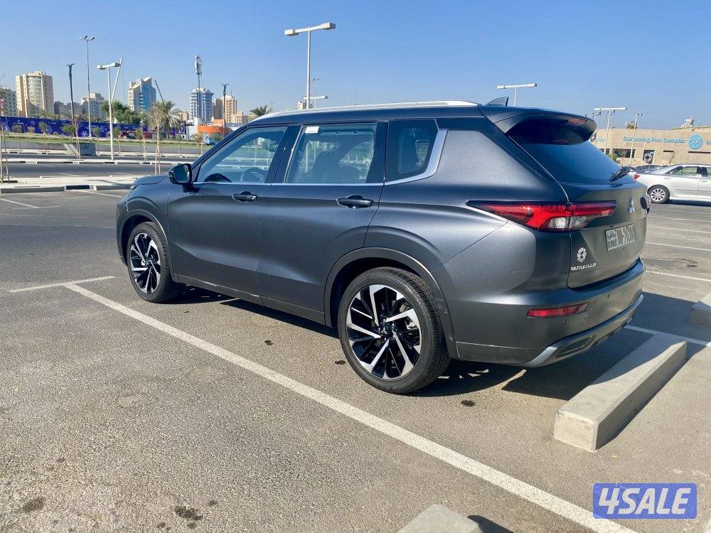 ميتسوبيشي اوتلاندر بانوراما درجه اولى 20253