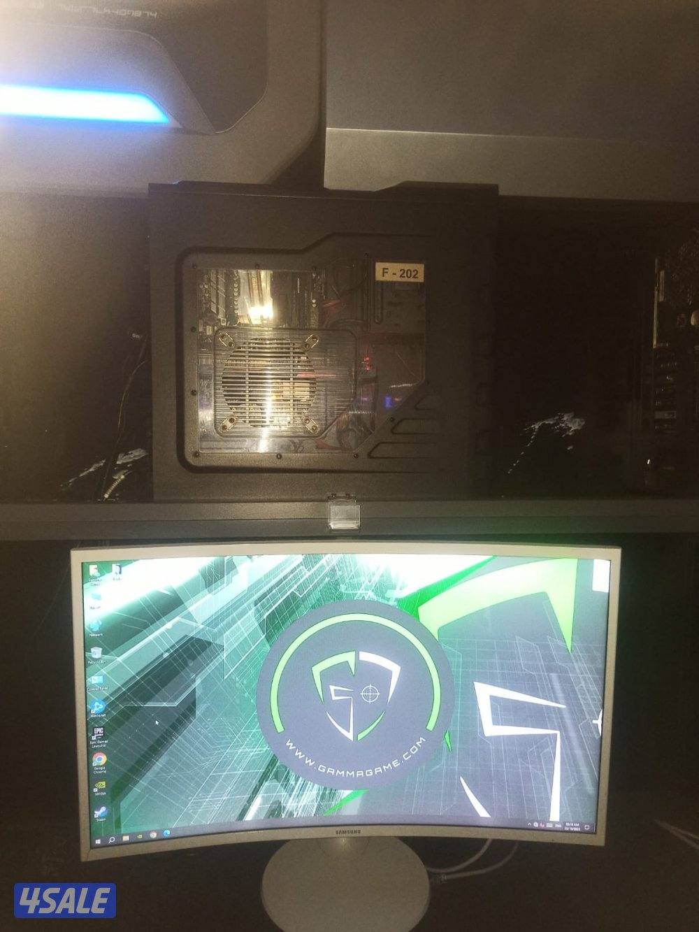 للبيع جهاز كمبيوتر computer مع شاشة 32 كيرف1