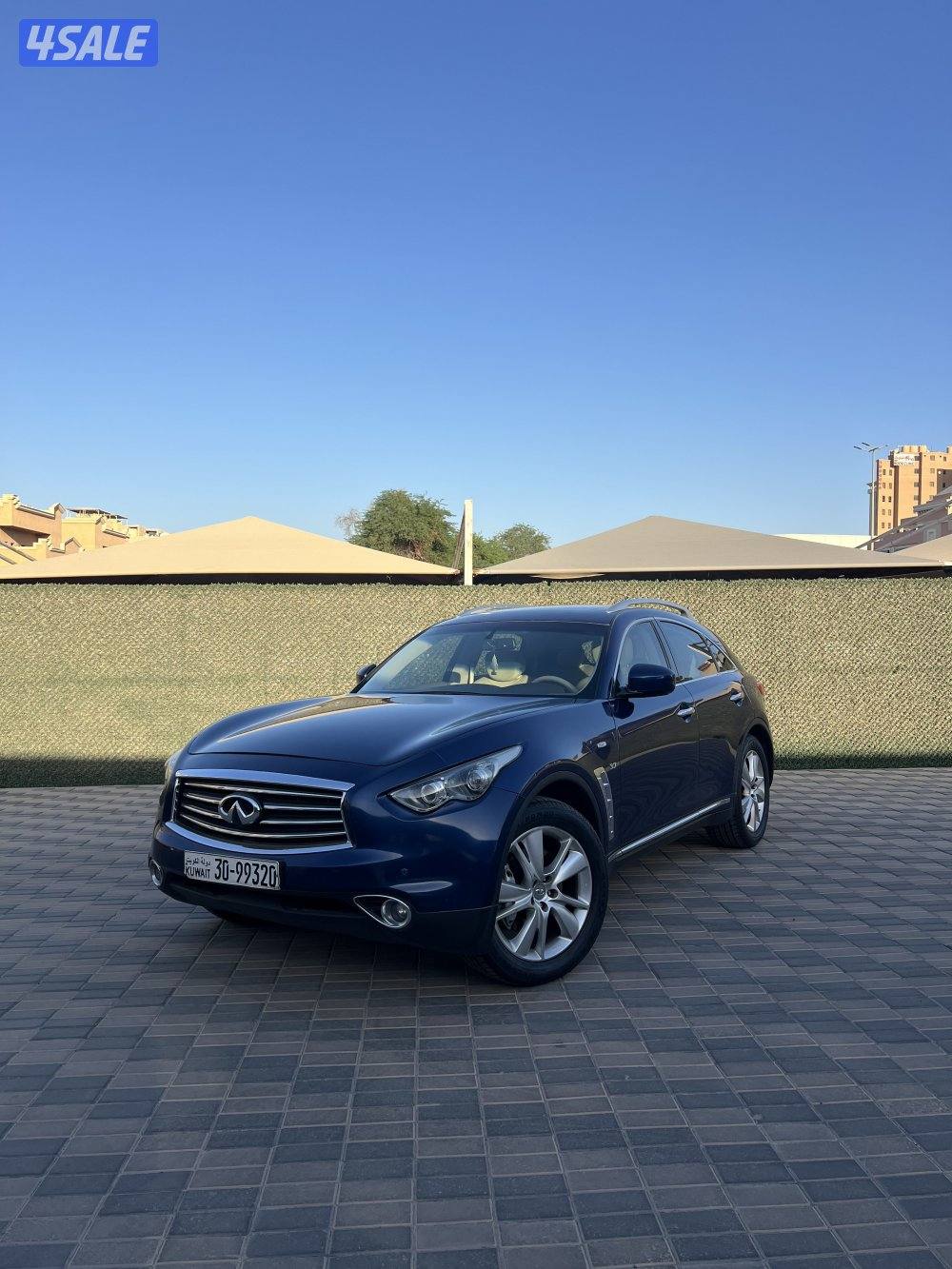 انفنتي Qx702