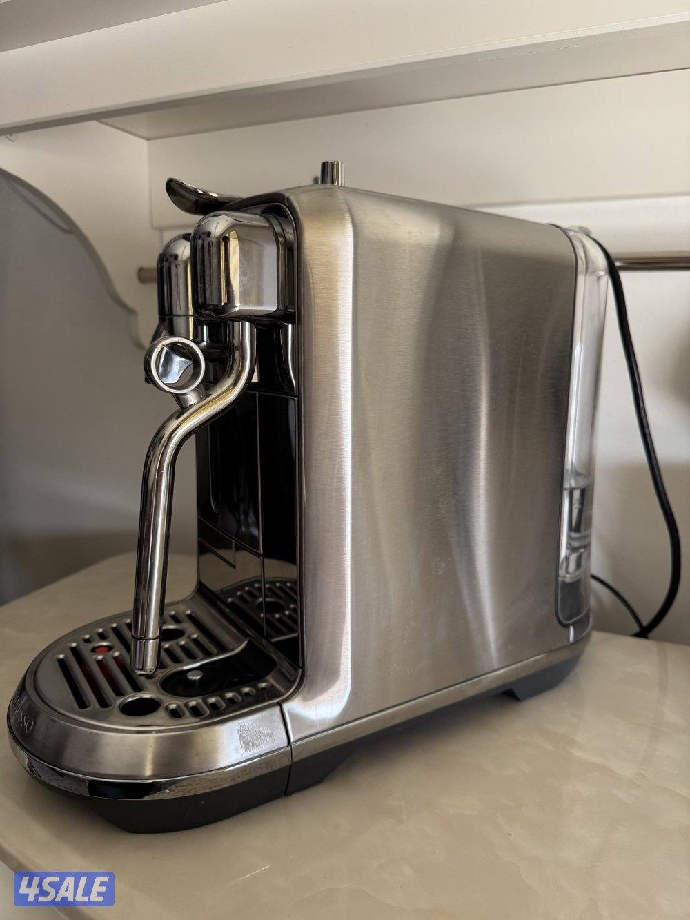 للبيع مكينه قهوه نيسبريسو2