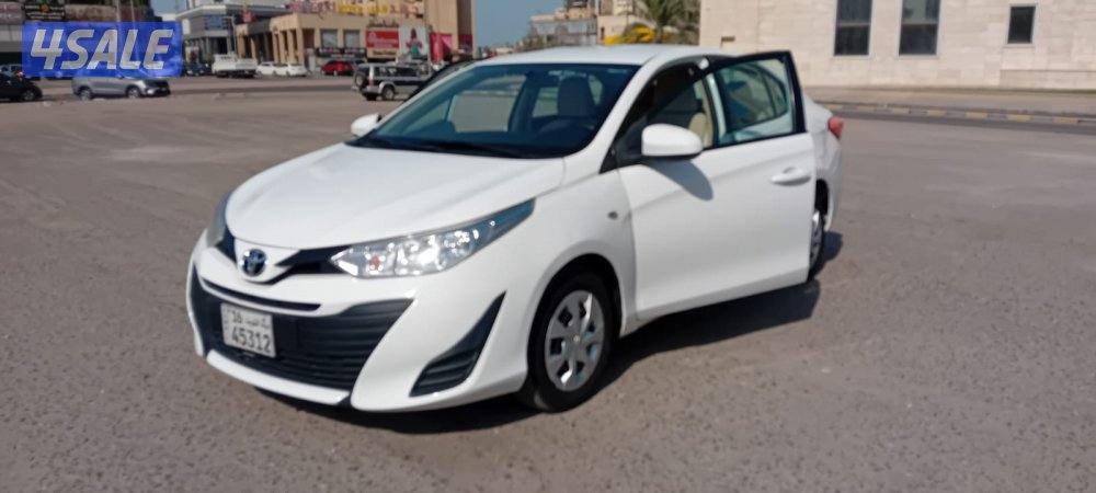 تويوتا يارس E موديل 2019 عداد 218 الف قمة النظافة1