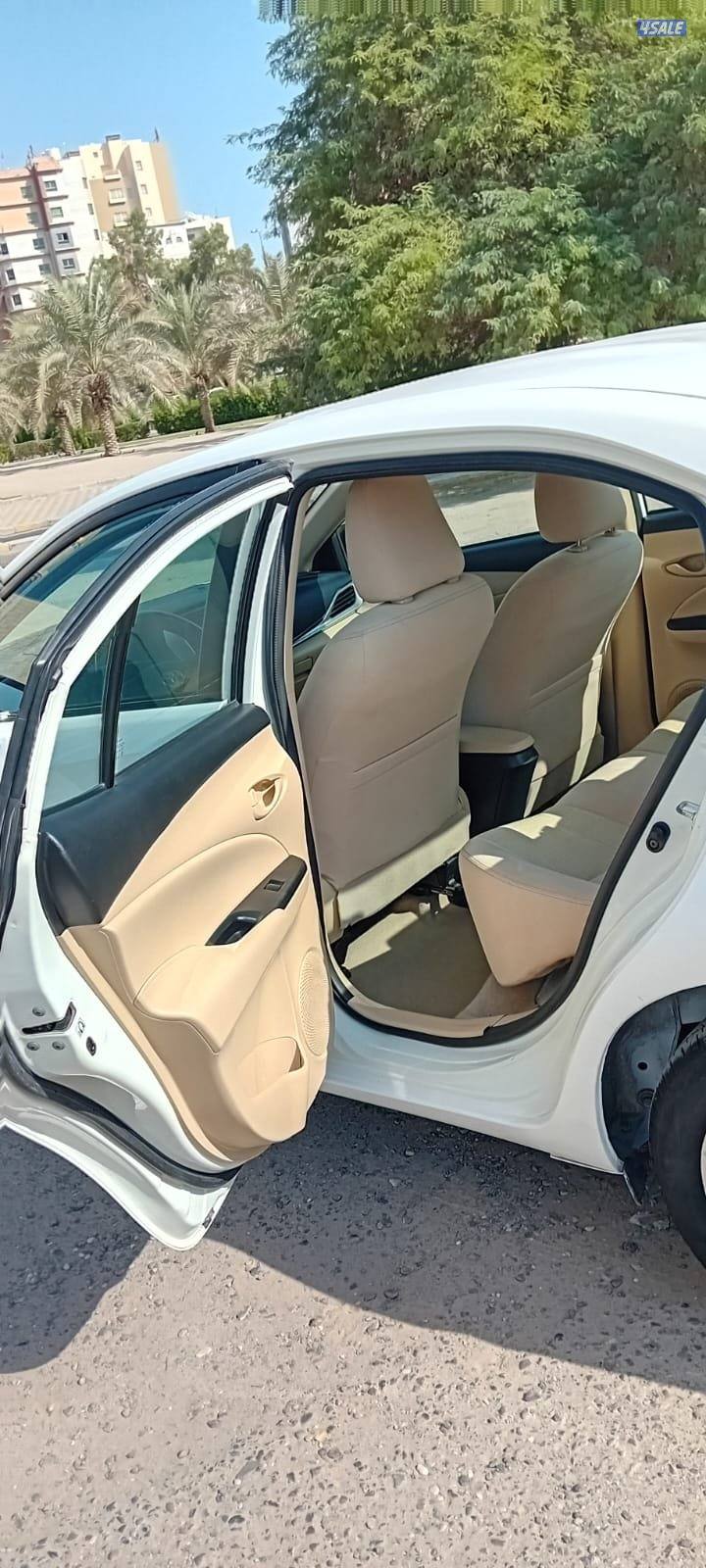 تويوتا يارس E موديل 2019 عداد 218 الف قمة النظافة12