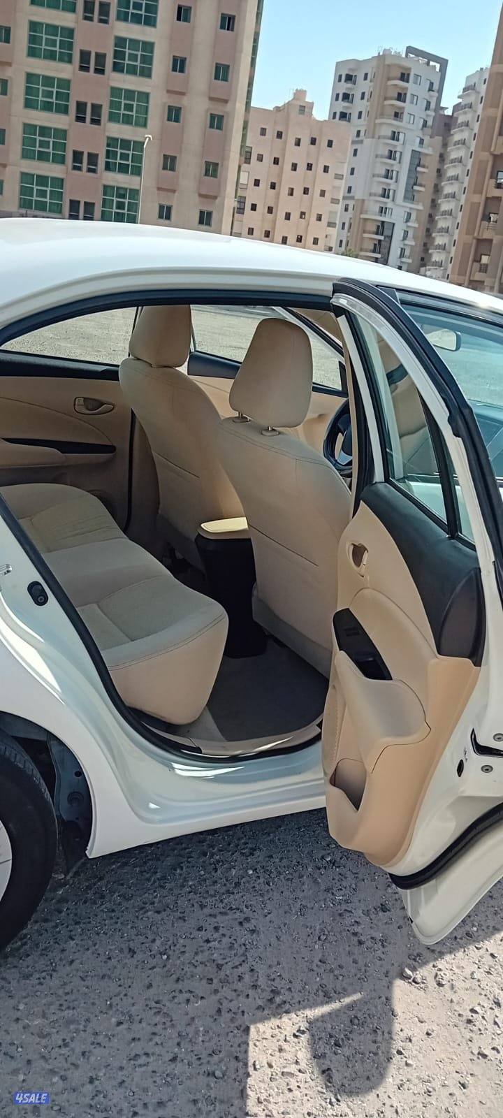 تويوتا يارس E موديل 2019 عداد 218 الف قمة النظافة14