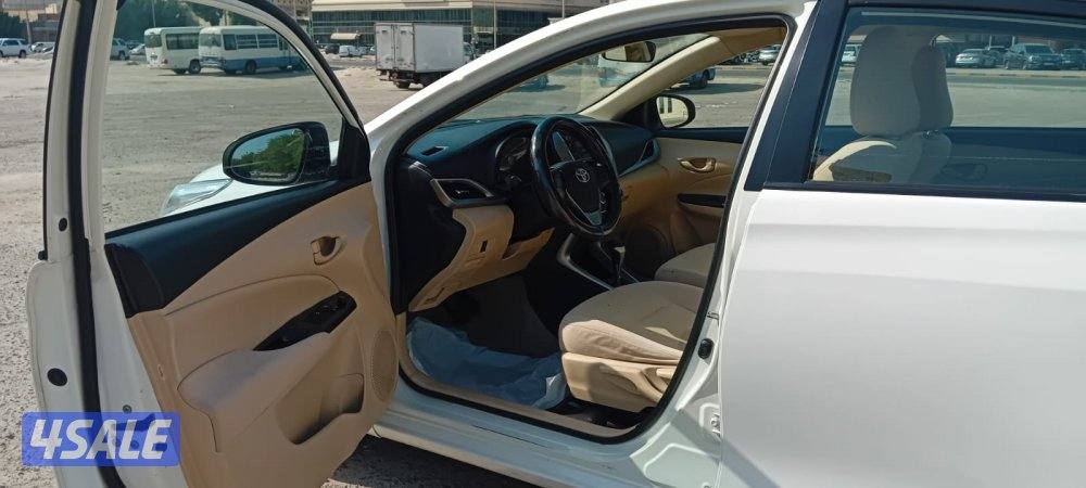 تويوتا يارس E موديل 2019 عداد 218 الف قمة النظافة15