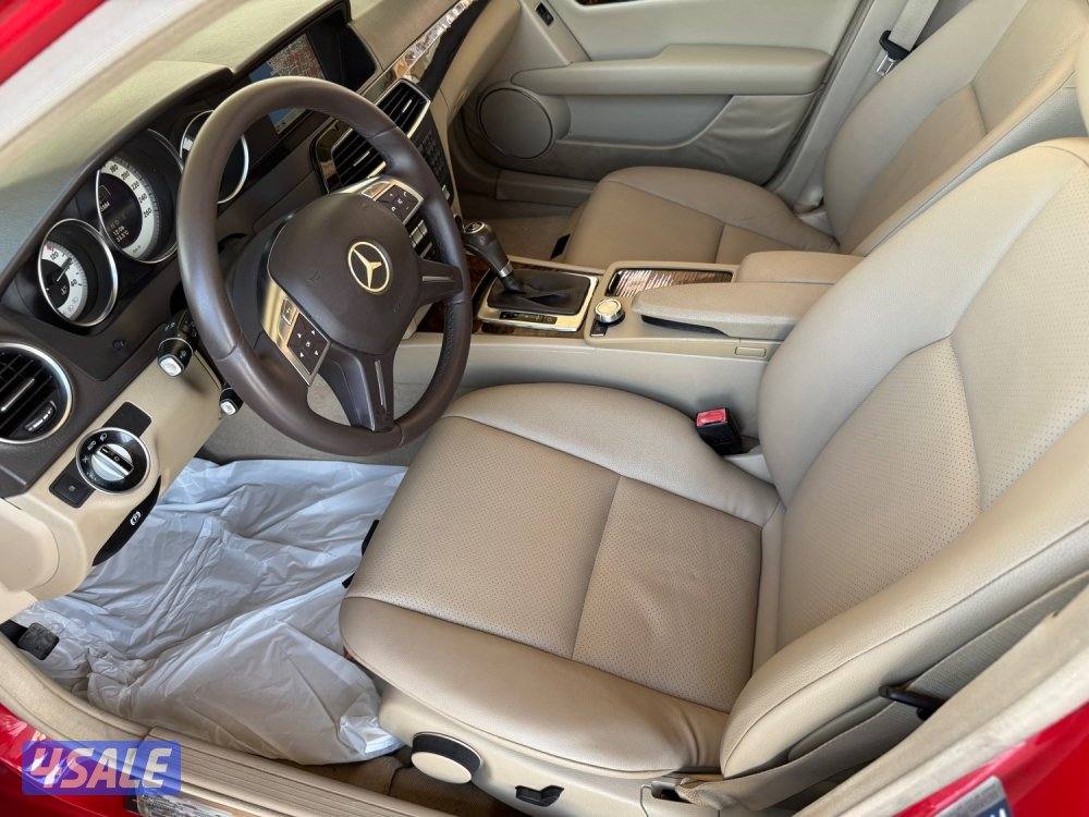 مرسيدس C200 مديل 2014 كامل المواصفات نظيف جدا شرط الفحص10