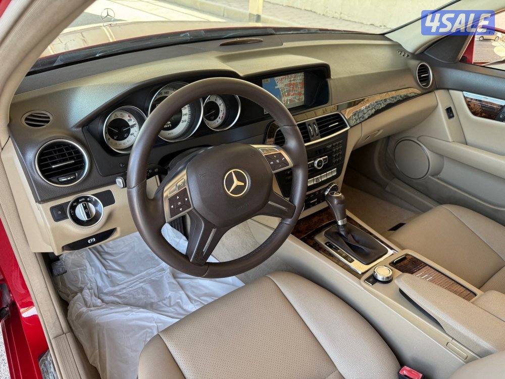 مرسيدس C200 مديل 2014 كامل المواصفات نظيف جدا شرط الفحص11