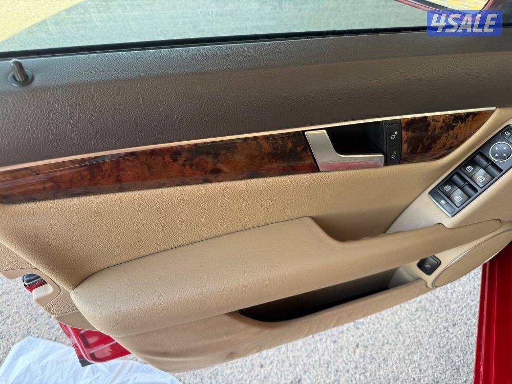 مرسيدس C200 مديل 2014 كامل المواصفات نظيف جدا شرط الفحص15