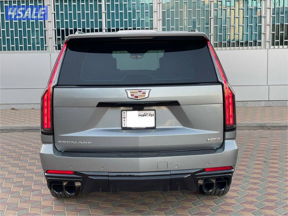 ❗️Cadillac / 2025 / Escalade V اصلي ❗️7