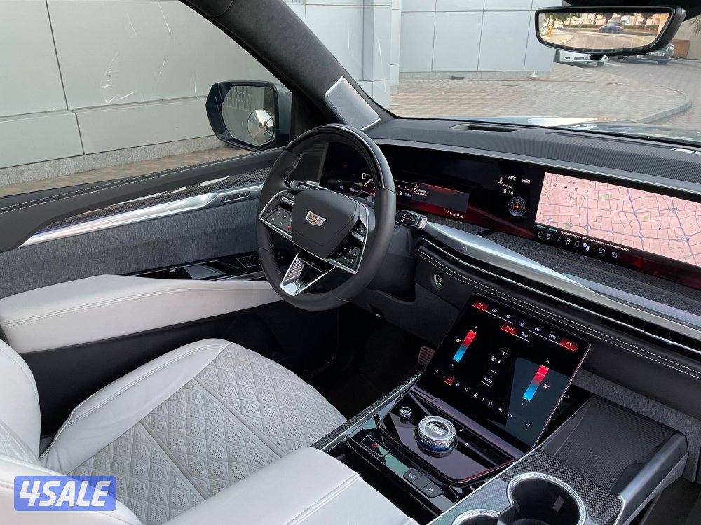 ❗️Cadillac / 2025 / Escalade V اصلي ❗️11