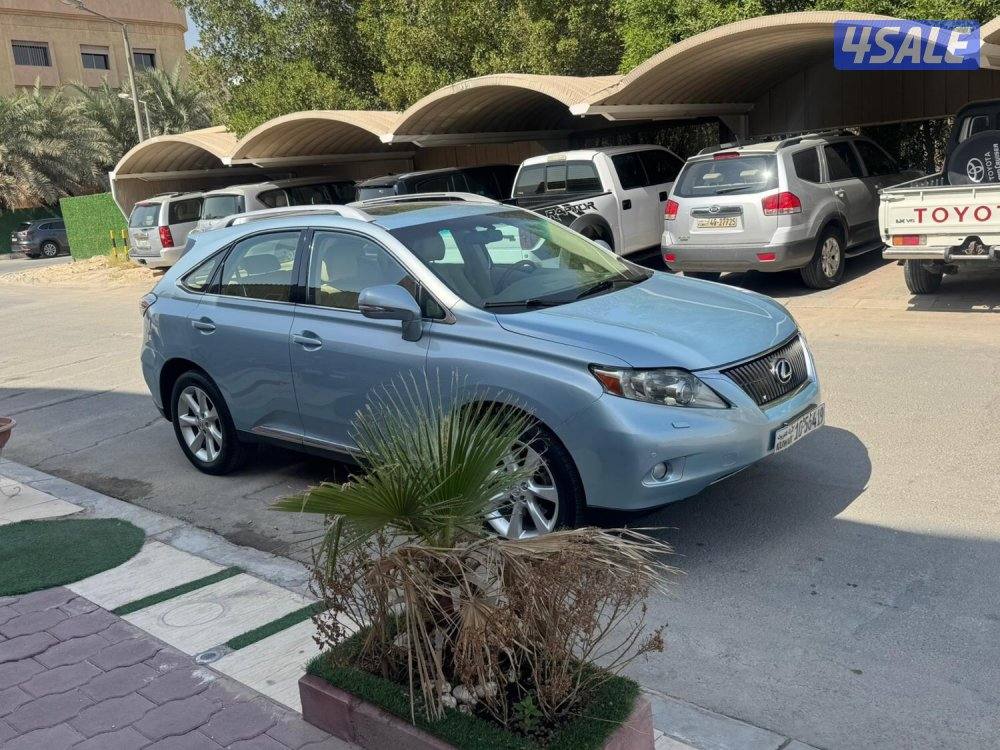 لكزز RX فل اوبشن مديل 2011 بحاله الوكاله شرط الفحص3