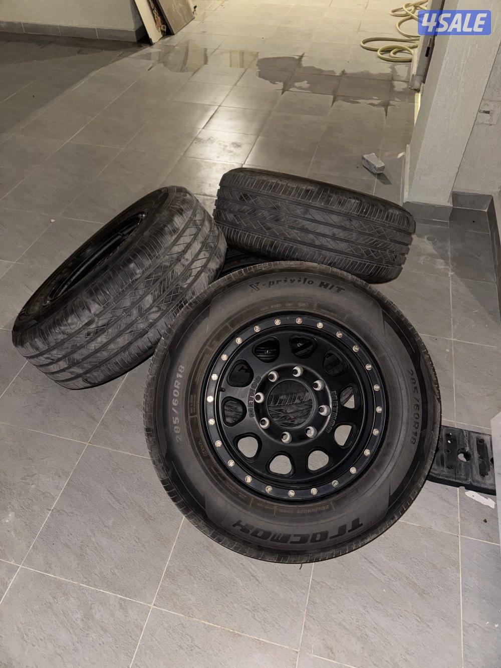 للبيع رنقات ميثود ( اصليين ) 8 براغي حجم 18 وتواير نظاف3