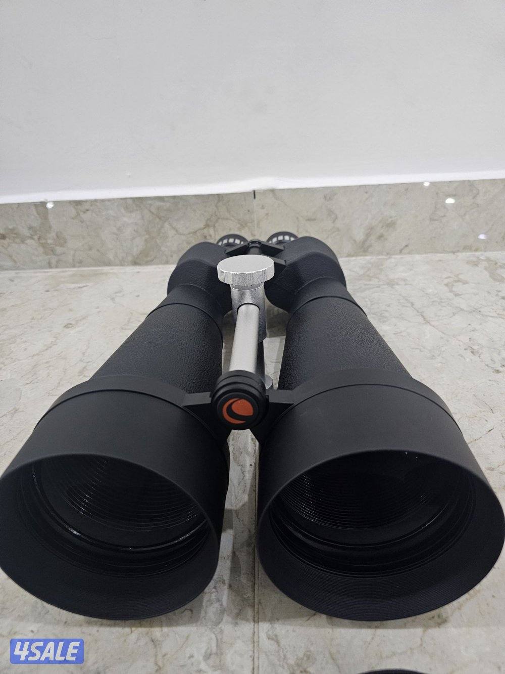 للبيع دربيل celestron 25×1000