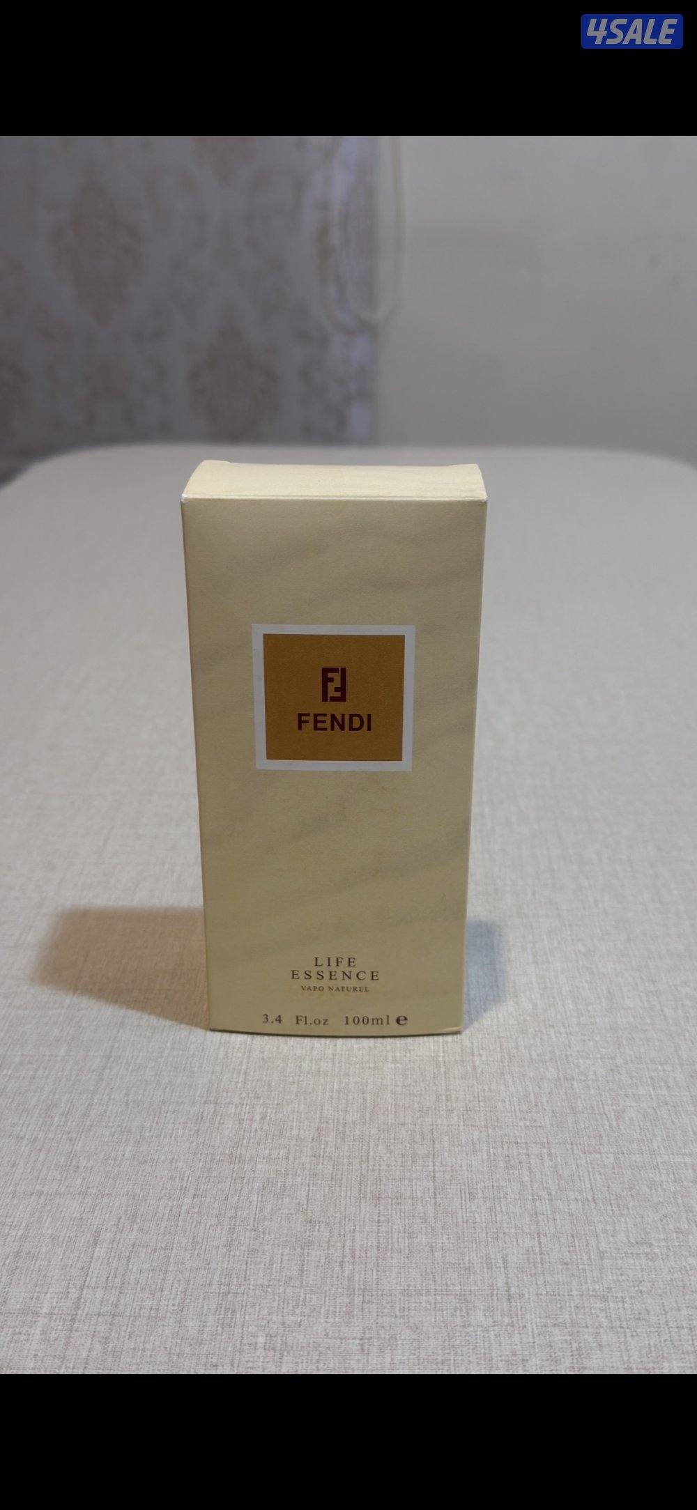 عطر فندييي جديد بسعر محروق بيعه سريعه للتواصل يفضل واتساب4