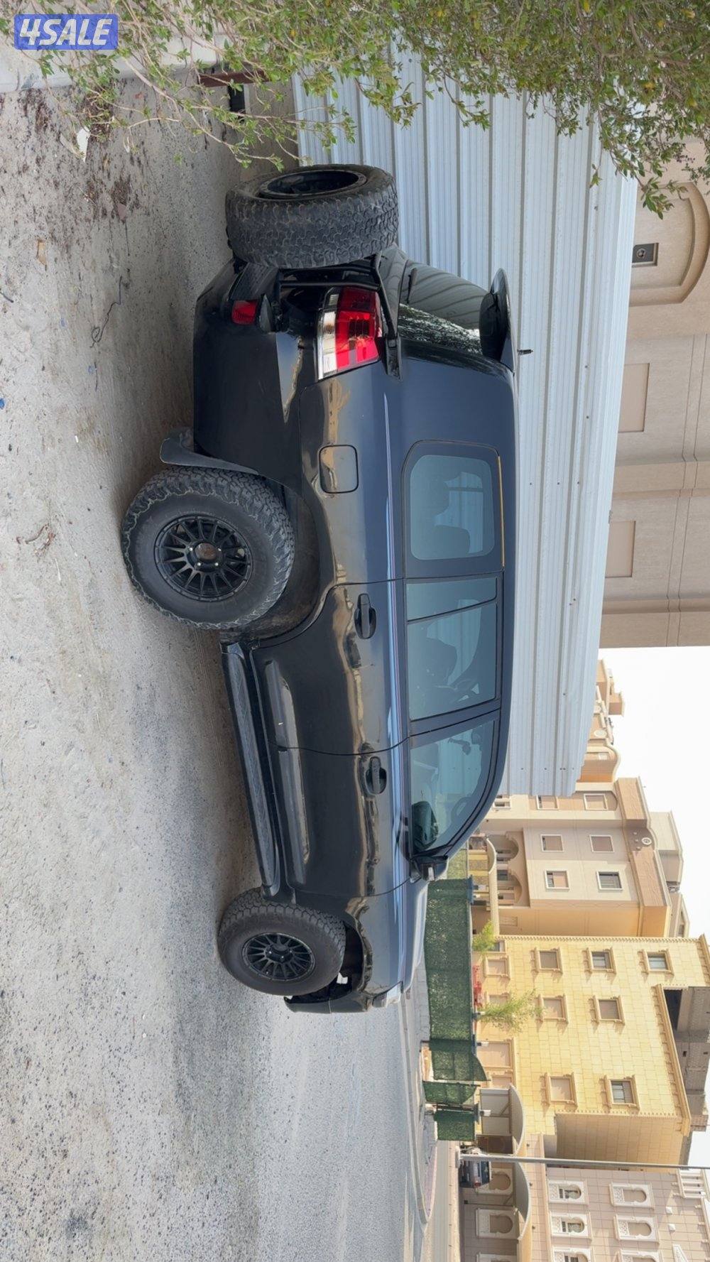 لاند كروز 2010 قير عادي v610