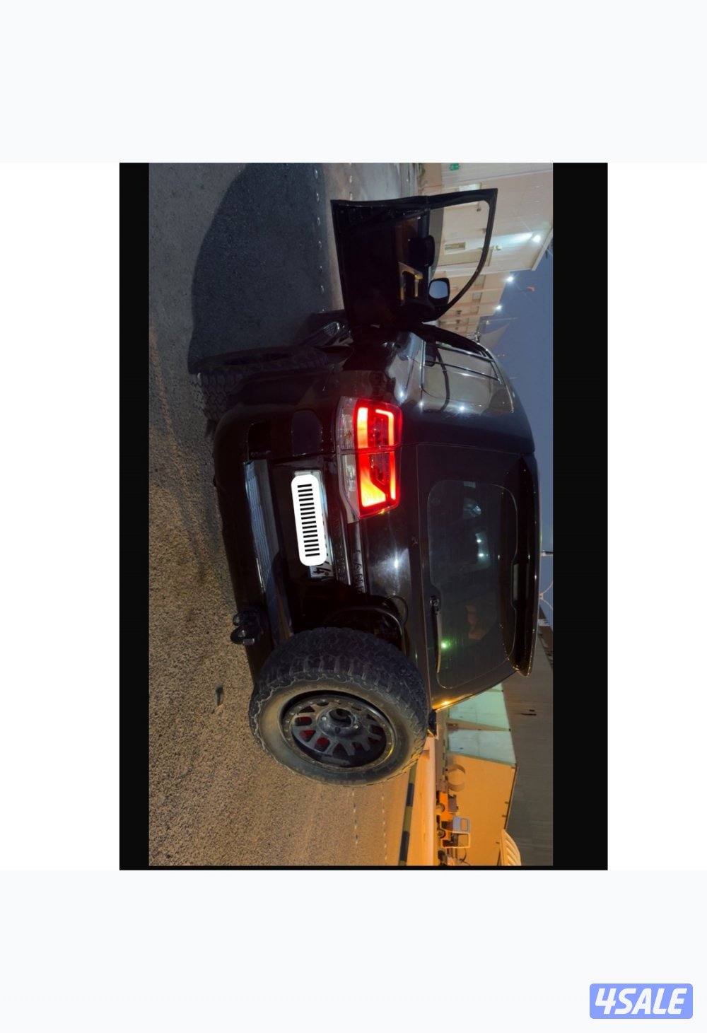 لاند كروز 2010 قير عادي v611