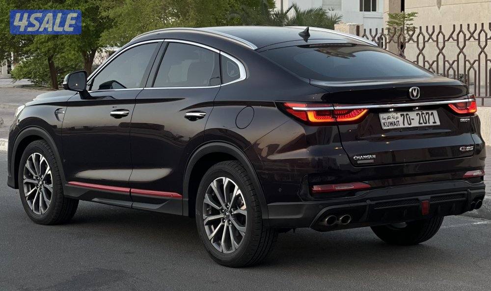 للبيع شانغان CS85 موديل 2023 كامل المواصفات صبغ الوكالة شرط الفحص1