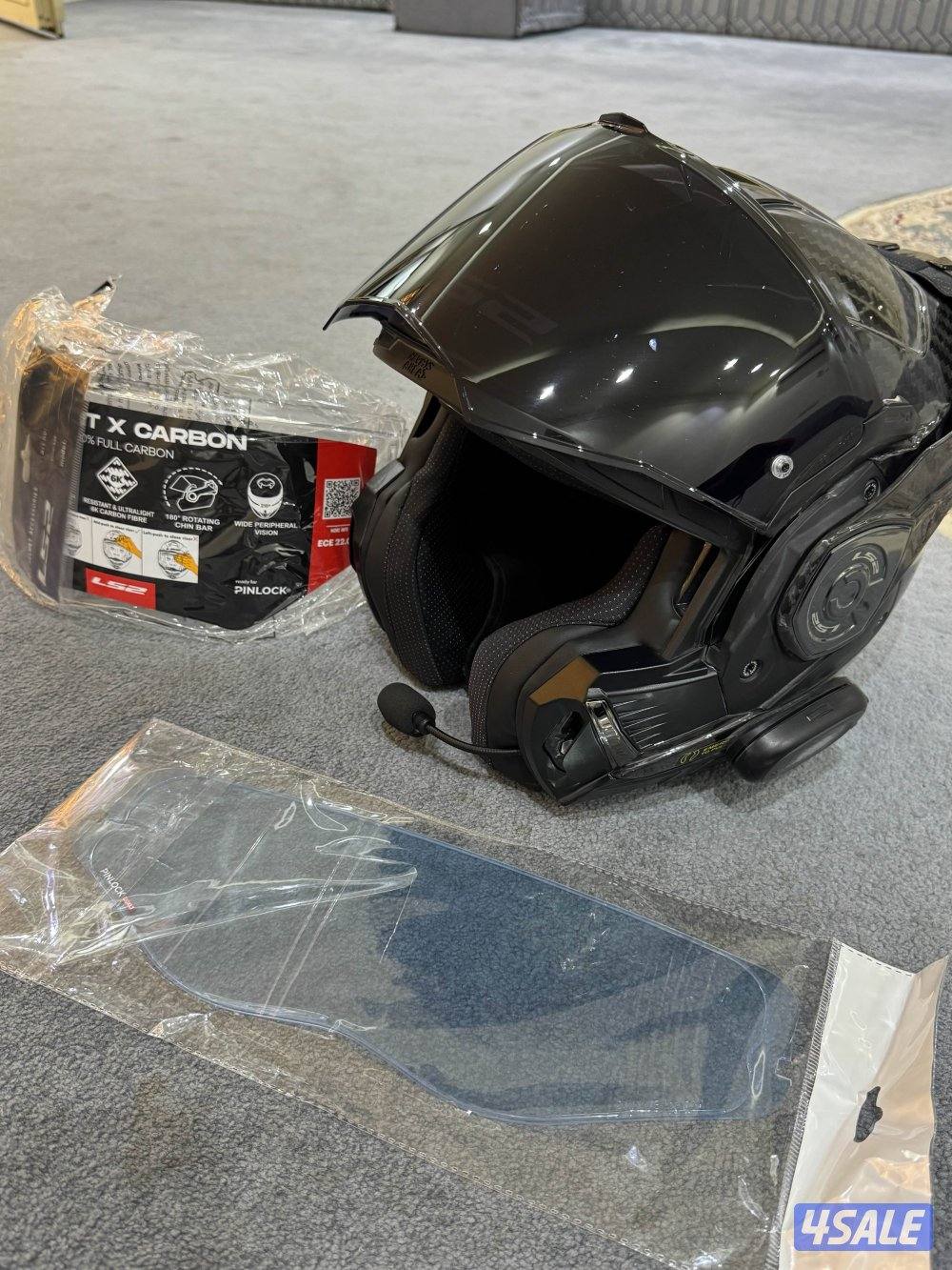 خوذة للبيع1