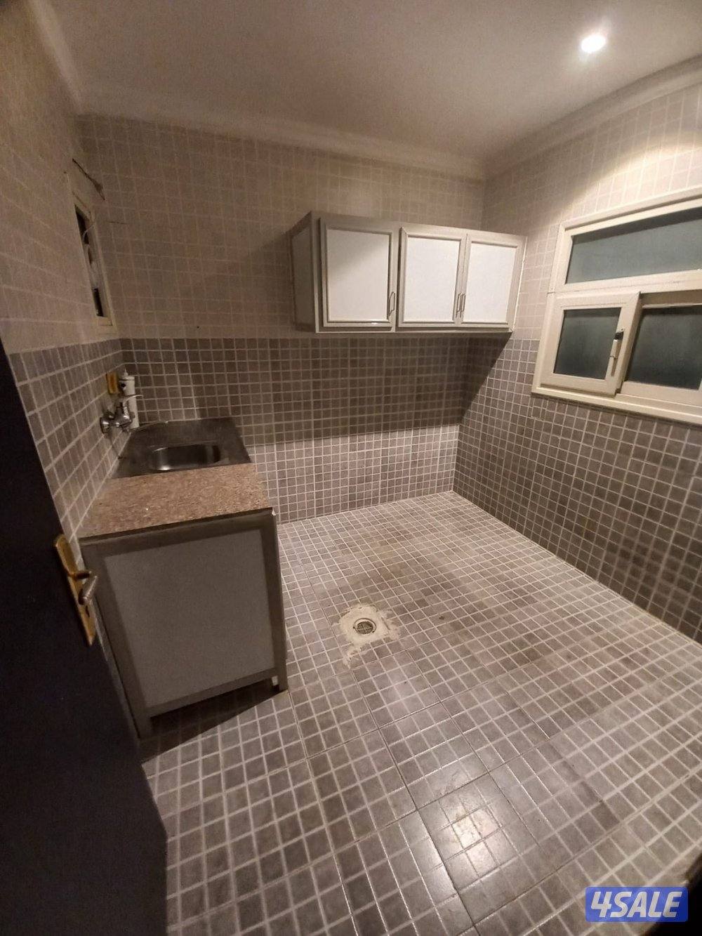 للايجار. شقق ف ميدان حولي موقع ممتاز 👌🏽2