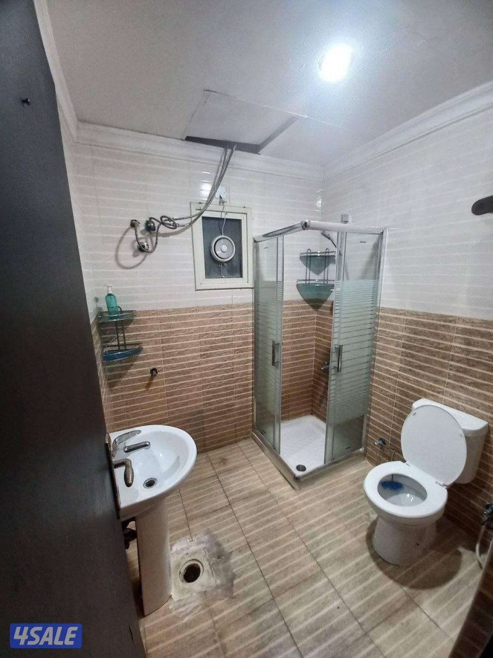 للايجار. شقق ف ميدان حولي موقع ممتاز 👌🏽3