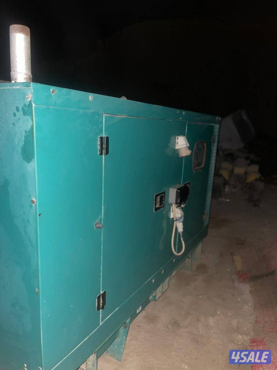 بيع شراء تأجير مولدات كهربائيه3