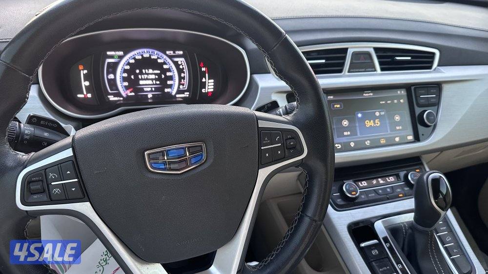 جيلي - امجراند مديل 2018 عداد 98 بحالك الوكالة4