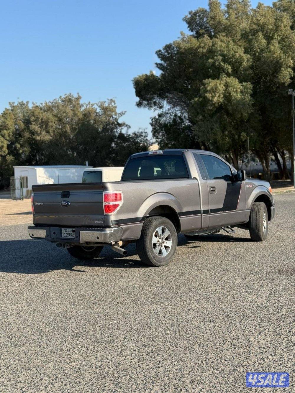 للبيع وانيت 2013 شرط الفحص8