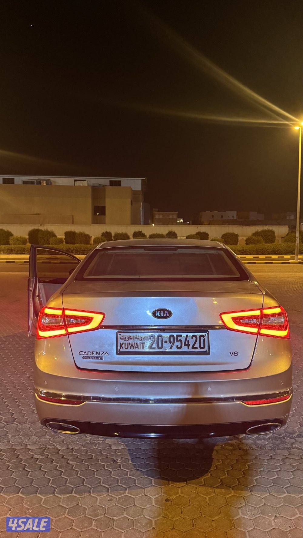 للبيع كيا كادينزا 2014 ذهبي4