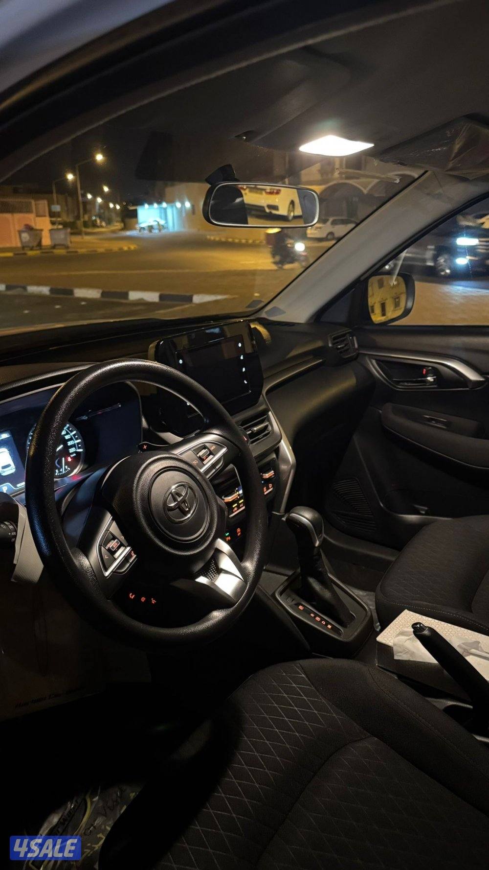 للبيع جبب تويوتا اوربان كروز 2023 صدفي1