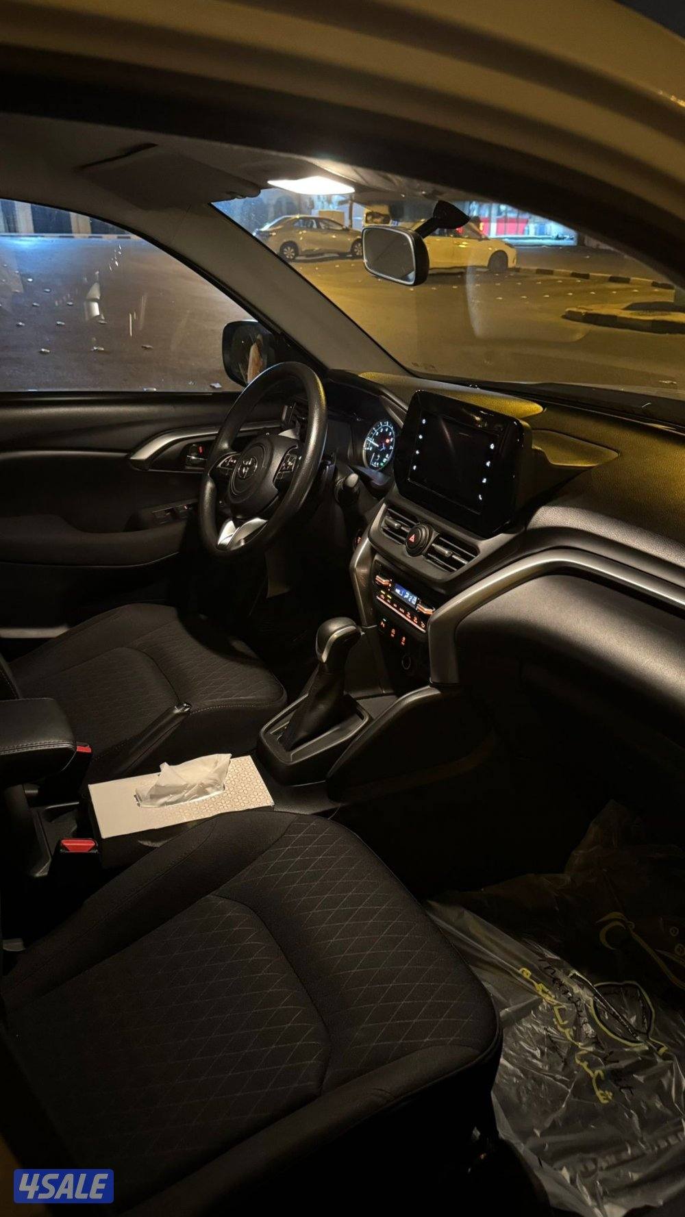 للبيع جبب تويوتا اوربان كروز 2023 صدفي4