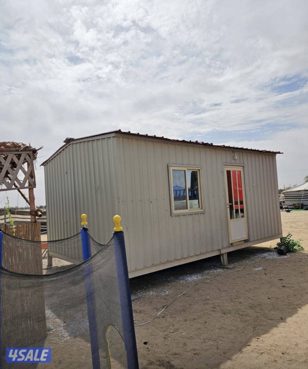 شاليه. 4 + 6 نظيف   غرفه  مساتر وحمام ومطبخ او تبديل ملابس  الجهراء0