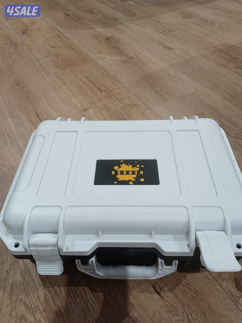 للبيع نينتندو سويتش أوليد نظيفه مع اكسسوارات Nintendo switch oled4