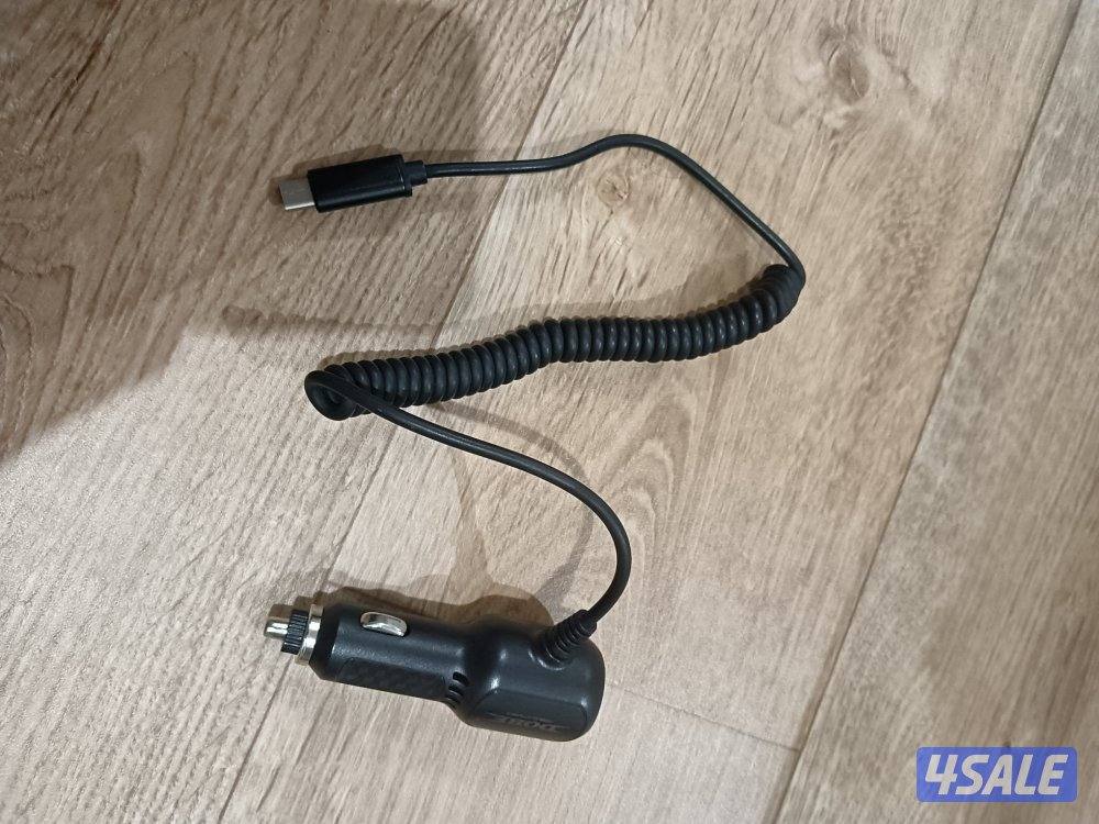 للبيع نينتندو سويتش أوليد نظيفه مع اكسسوارات Nintendo switch oled15