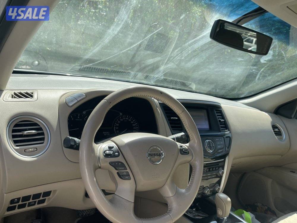 للبيع نيسان باثفندر موديل 2015 للتواصل علي الواتساب3