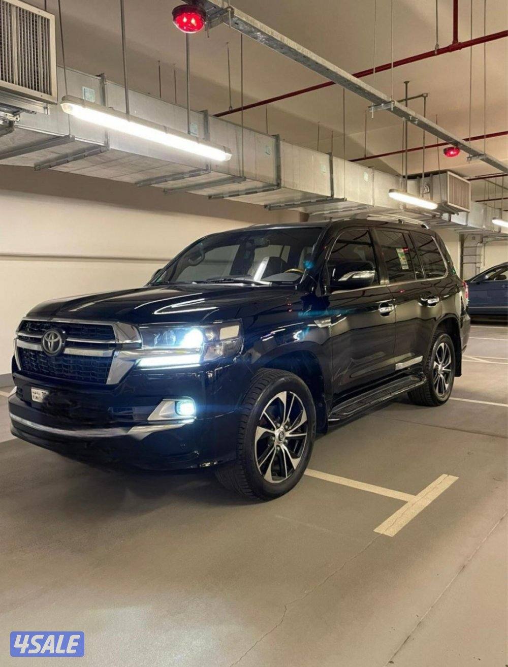 تويوتا لاند كروزر 20142