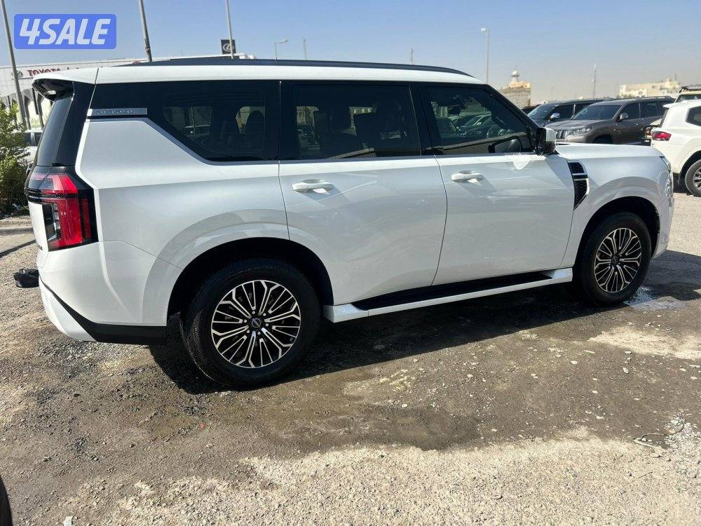 نيسان باترول بلاتنيوم.V63