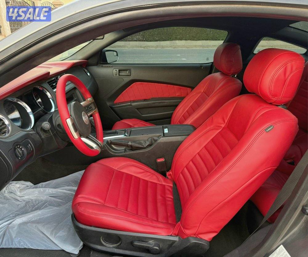 بحالة ممتازة جدا موستنق 2013 داخلية احمر ٦ سلندر ماشي ٢٤٠ الف م8