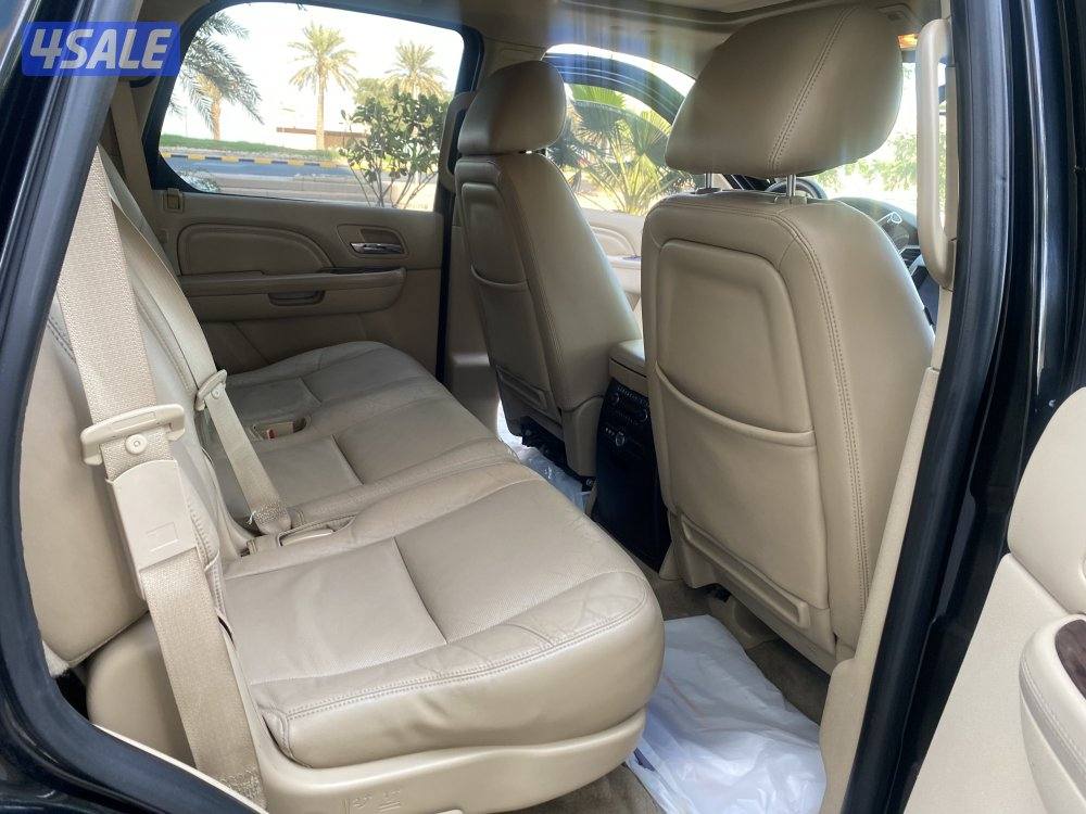 كاديلاك إسكاليد موديل 2012. صبغ الوكااااله9