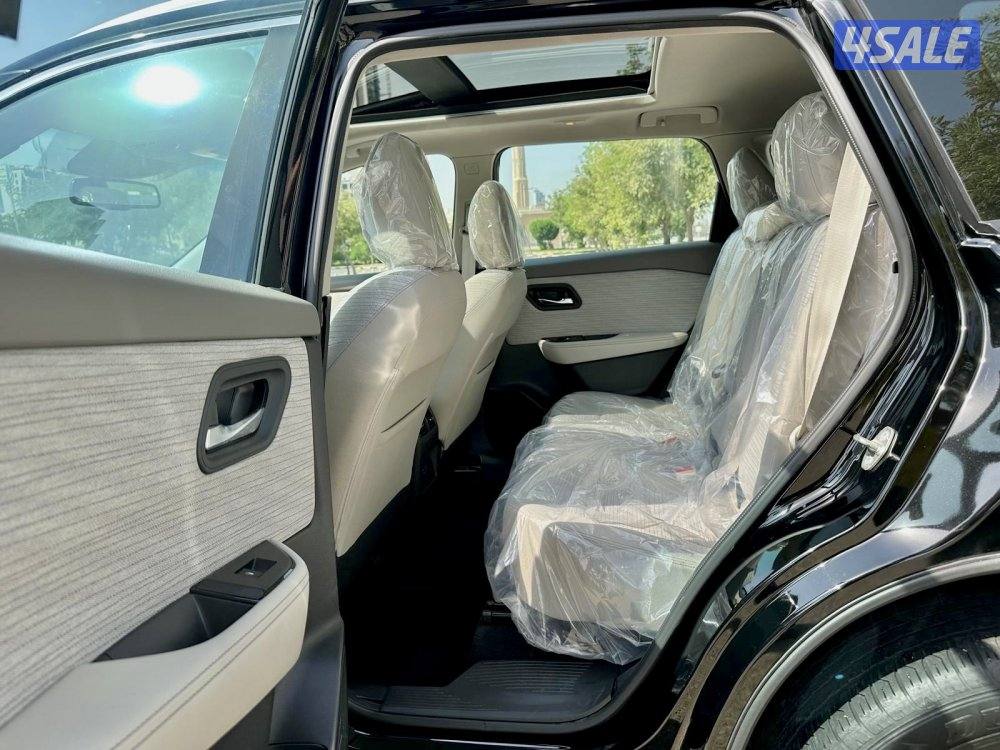 نيسان أكس تريل - الموديل:2023 - العداد:3412