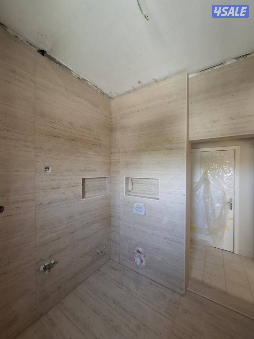 تركيب وتكسير جميع انواع السراميك والرخام وعمل الديكور والصبغ3