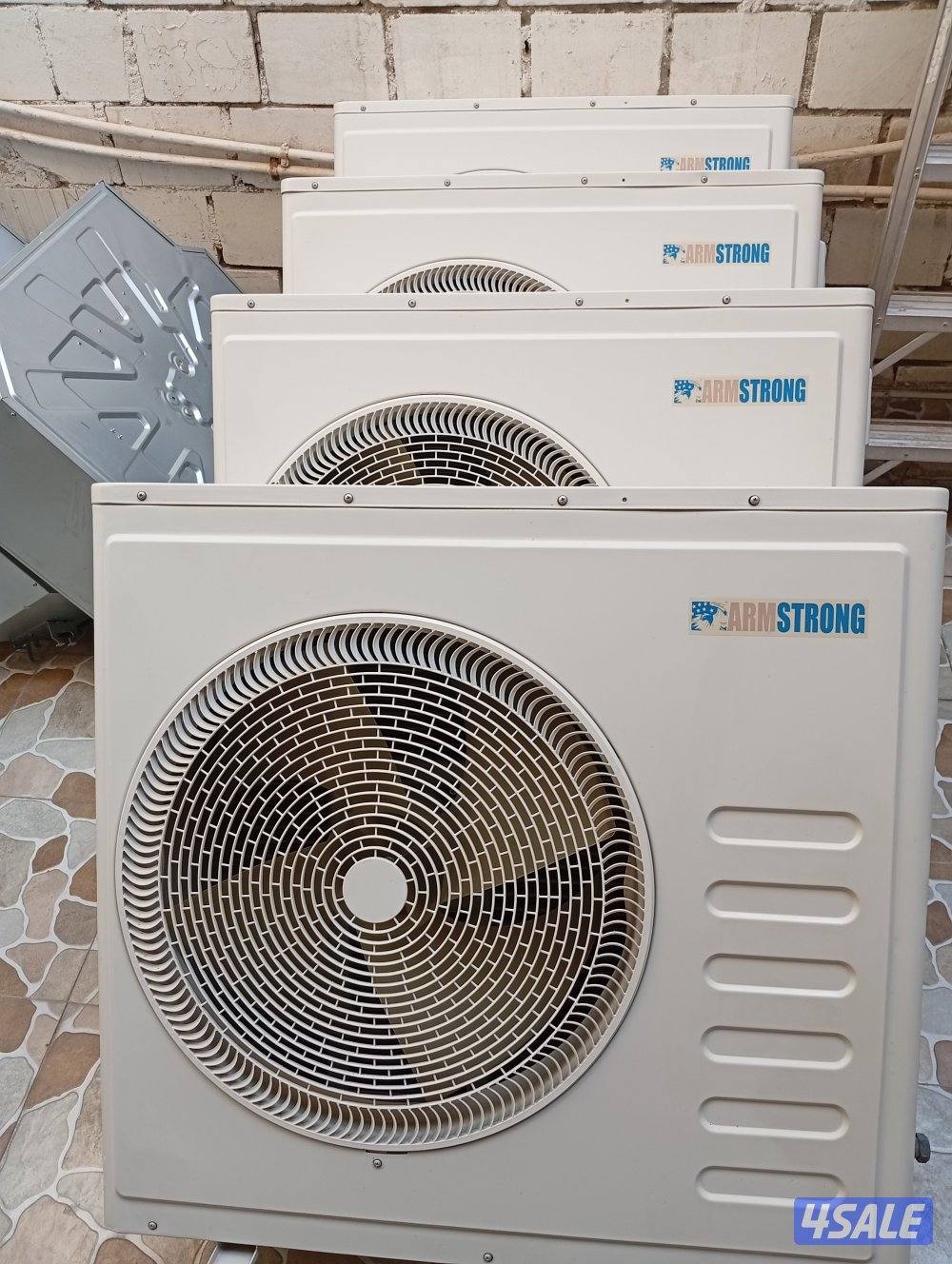 للبيع وحدات تكييف كاسيت 3طن ارم استرونج استعمال 6اشهر حالة الوكالة3