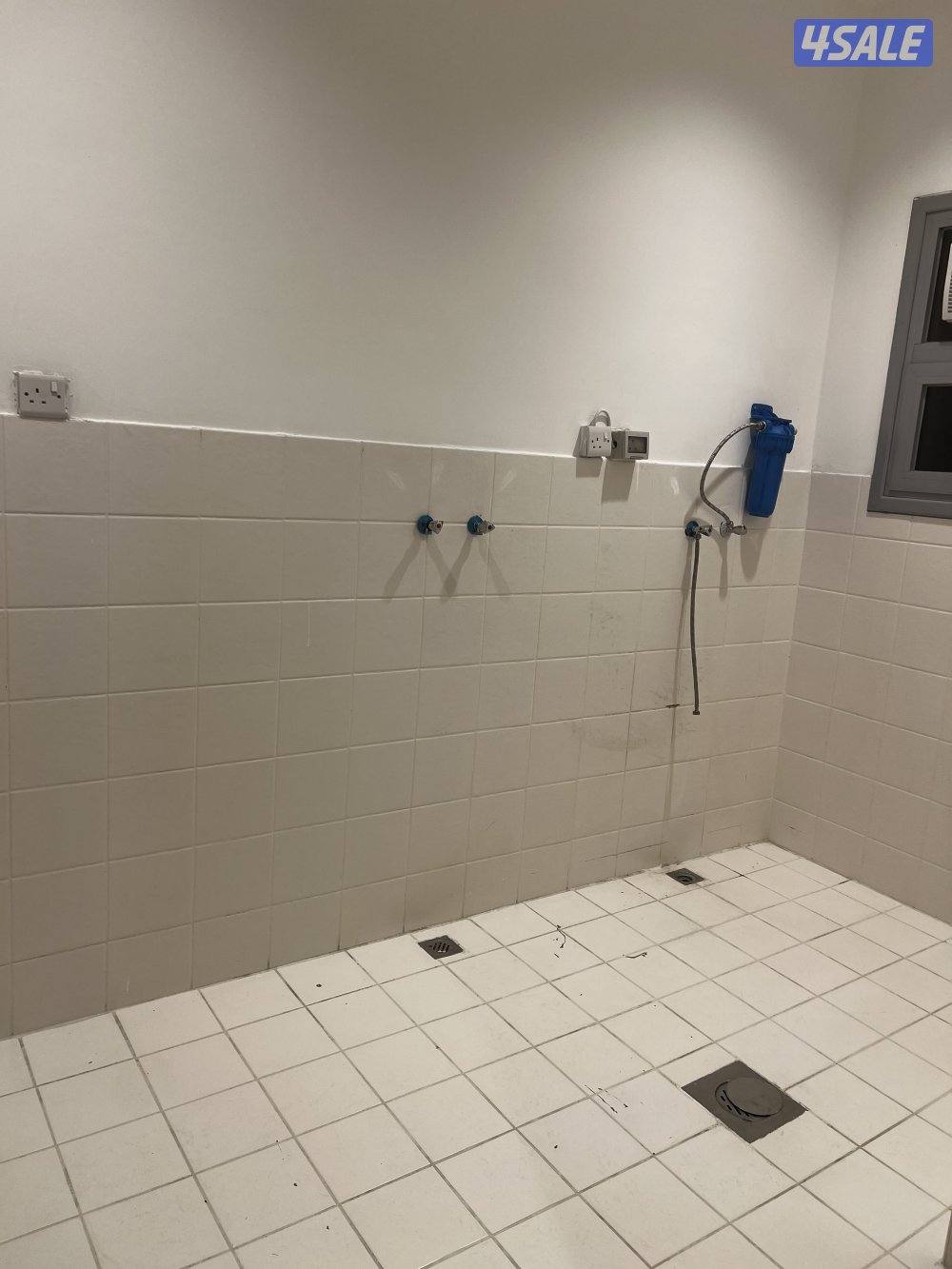 للإيجار دور ارضي كامل بالزهراء3