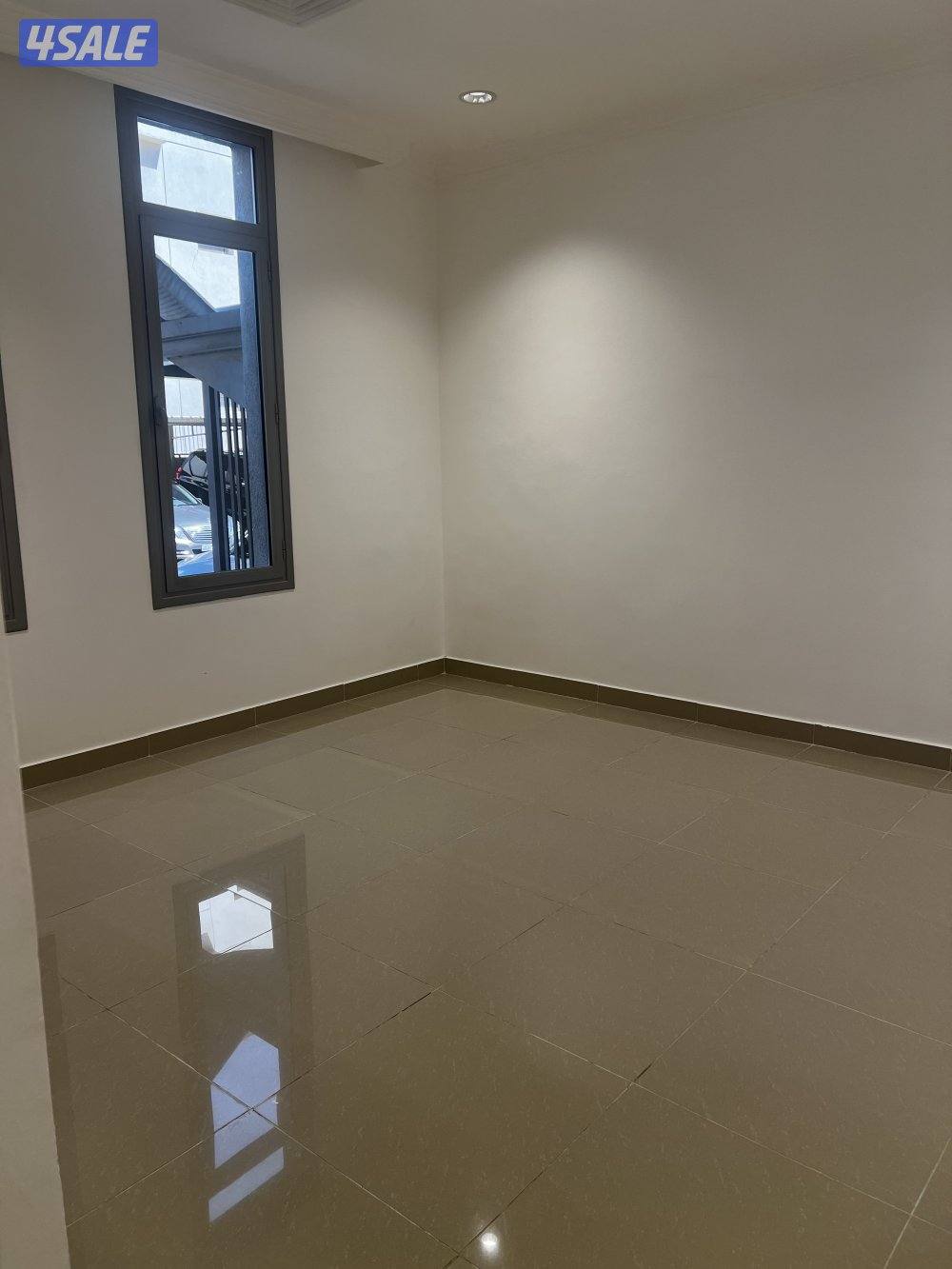 للإيجار دور ارضي كامل بالزهراء10