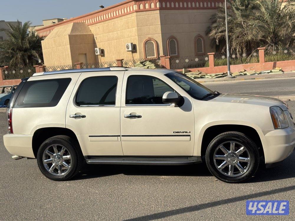 للبيع دينالي ٢٠١٣ شرط الفحص (جير ، مكينه ، شاصي)0