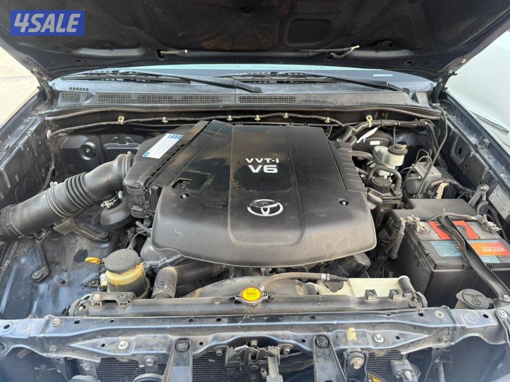 للبيع فورنتر موديل20133