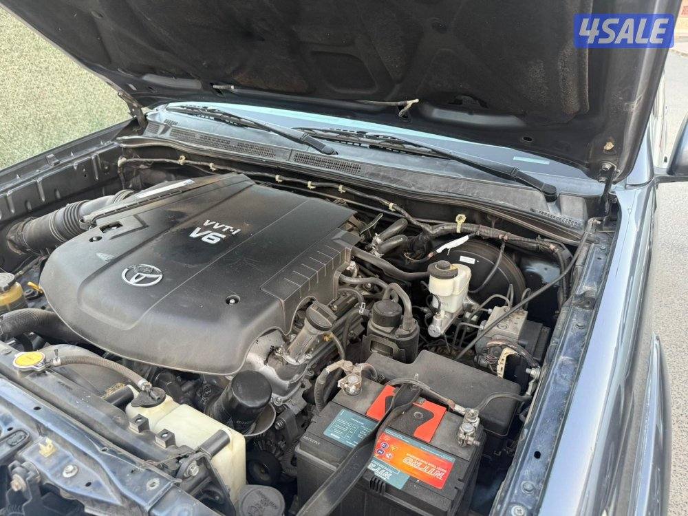 للبيع فورنتر موديل20139