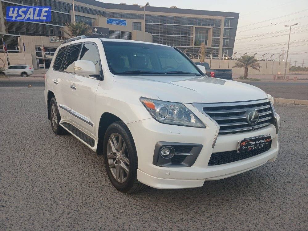 للبيع لكزس LX570 موديل ٢٠١٥0
